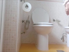 isn't it amazing? my stepmother can do endless pees!
