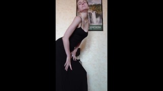 Заказное Волосатое Видео Госпожа Оскорбляет Свою Шлюшку И Показывает Волосатые Ноги
