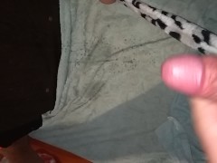 Сперма так и льется из члена. секреты успеха большого количества спермы! - Screenshot 14 of 16 - большие яйца
