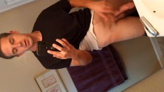 独奏白人男性掌握