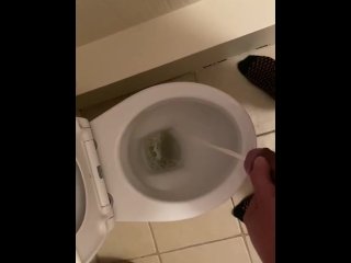 Slut pissing