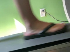 Flips Flops on the Treadmill (Multiple Speeds / Angles)