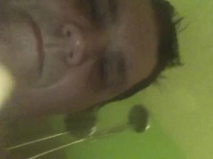 Shower  - Screenshot 14 of 16 - Showering