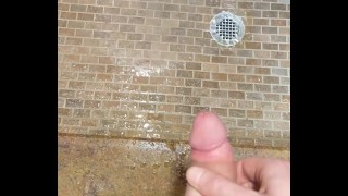 Twink pisses in shower