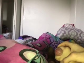 Morning handjob cum