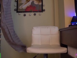 Live Oil Show Queen_Leylla Huge_Round Ass Fit Model