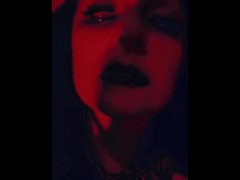 Vamp Queen - Screenshot 6 of 16 - Vampire Girl