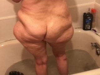 Shaking ass slow motion