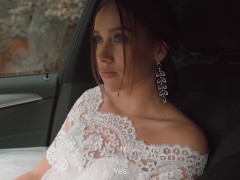 Runaway Bride - Screenshot 2 of 16 - Point Of View