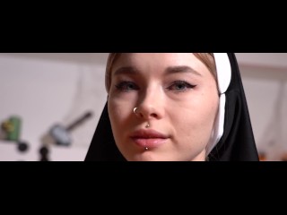 Sis Nun tries Dick and Loses Control above Oneself -KarneliBandi