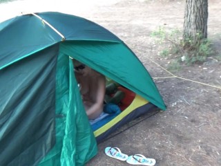 Nue Dans un Camping Espagnol