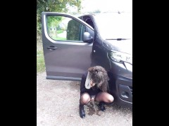 Secretary in crotchless panthyhose stocking no panties, is desperate pee on the risky public road