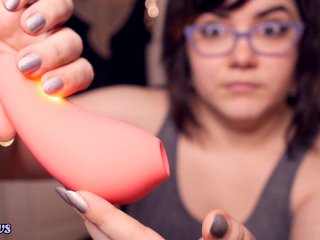 VLOG: Unboxing & Reviewing plusOne Clit Sucking Vibrator!