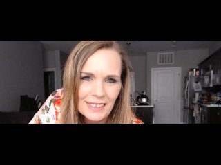 POV_Selling Candy toThe MILF Next Door
