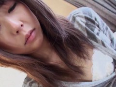 Video Petite japanese girl loves creampie