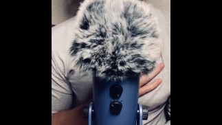 ASMR rilassante: sussurri impercettibili, suoni della bocca, respirazione, gemiti sommessi - OnlyFans BigManBigBelly