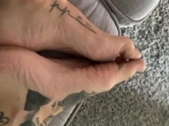Jessie Small Feet Tease Barefoot Trailer