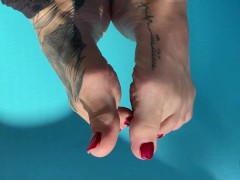 Sweaty Small Feet Foot Play On Yoga Mat Preview