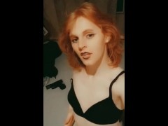 Redhead Tgirl Pandora Teases you - Screenshot 4 of 16 - Ts