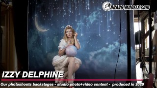 390 - Videos entre bastidores de nuestras sesiones de fotos de contenido cosplay de nuestro estudio - Modelo: Izzy Delphine