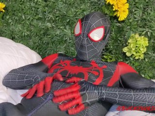 Spider-Man Shoots His Web!