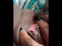 The button - Screenshot 10 of 16 - Bald Pussy