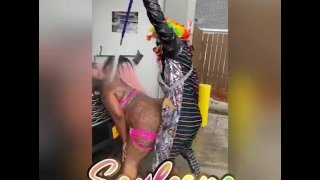Sexfeene 在洗车场被小丑吉比搞砸 Onlyfans