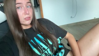 FULL VID ON ONLYFANS COM BRIARRILEY Comes In While Fingering In Her Fiance's Office