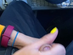 Public sex - Extreme risky blowjob on plane (can't believe we did it!) HD - Puszi Likorlova - Screenshot 9 of 16 - Passenger