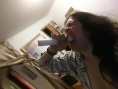 Deepthroat skills demonstrated