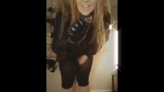 Костюмированный спектакль. Танцы по спальне.