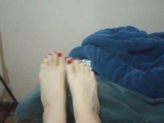 White girl milf FOOTS