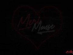 Кончает сквиртом в прямом эфире - Screenshot 1 of 16 - Orgasm