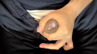 Японская мастурбация крайней плоти неразрезанной кожи члена от эрекции 2020.11.09 No.19