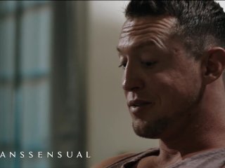 Trans Sensual - Hot Babe Tranny Daisy Taylor Sucks A Big Cock & Get Fucked screenshot number 2