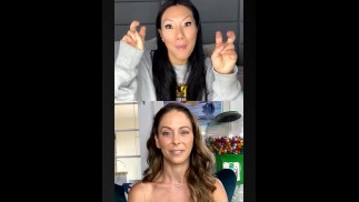 小贴士：Asa Akira和Cherie DeVille的性问题和技巧：