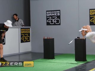 Brazzers - Hot Professional Athletes Sarah Jessie Getting Her Pussy Pounded During The Game screenshot number 1