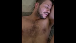 Levi Brazil - Chico hetero me folla y envía el video a mi marido