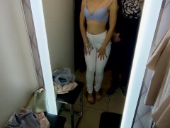 Which outfit did you like the most from all that you saw?)