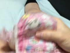 012 トイレトレーニング用おむつにおもらし！かぶせてシコシコ気持ちよくなっちゃう - Screenshot 16 of 16 - Masturbate