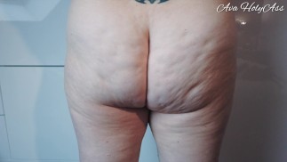 Clenching close-up