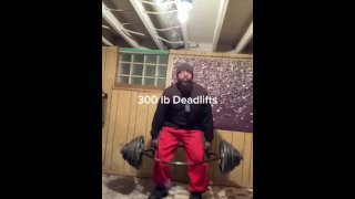 300 pond Deadlifts 