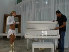 Video Teen Piano Student Fuck A Music Teacher During The Lesson