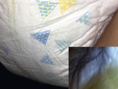016 おむつの中でおしっこのいい音がします…！　おむつでおもらしするの最高！ - Screenshot 4 of 16 - Diaper Boy