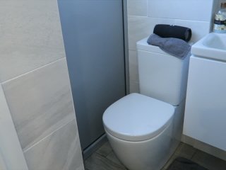 HORNY BOYFRIEND TAKES A MORNING SHOWER WHILST GIRLFRIEND IS WATCHING