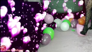 Verlegen ballonnen raken opgewonden door mijn sexy schoenen met kousen aan te raken. Volledige clip in fanclub!