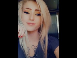 teen, blue eyed teen, sexy tatted babe, blonde