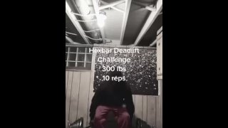 300 lb Deadlift Challenge 10 repeticiones 