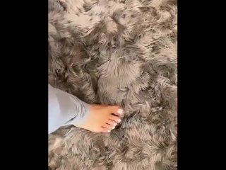 Kylie Jenner Feet Videos Compilation(Amazing Sexy Feet)