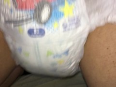 018 おむつおもらしに興奮！おむつを巻いてオナニー！ - Screenshot 15 of 16 - おむつ Diaper